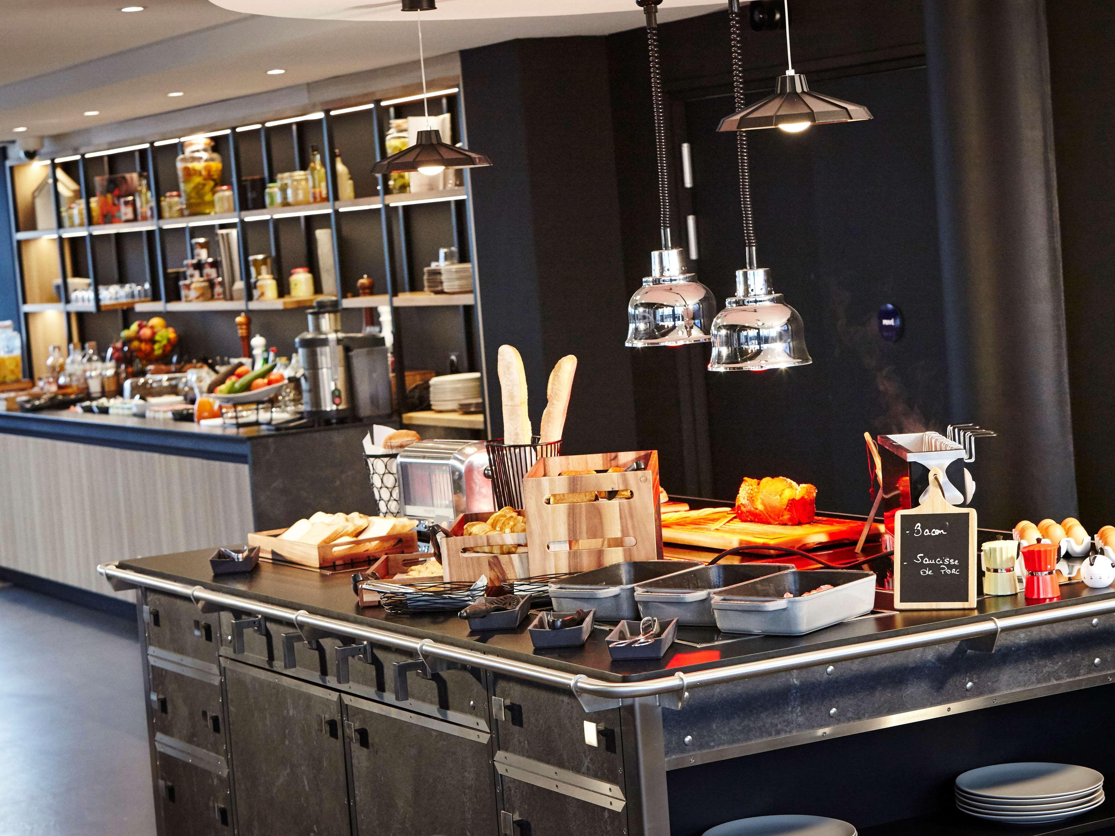 Radisson Hotel Paris Ле-Бурже Екстер'єр фото