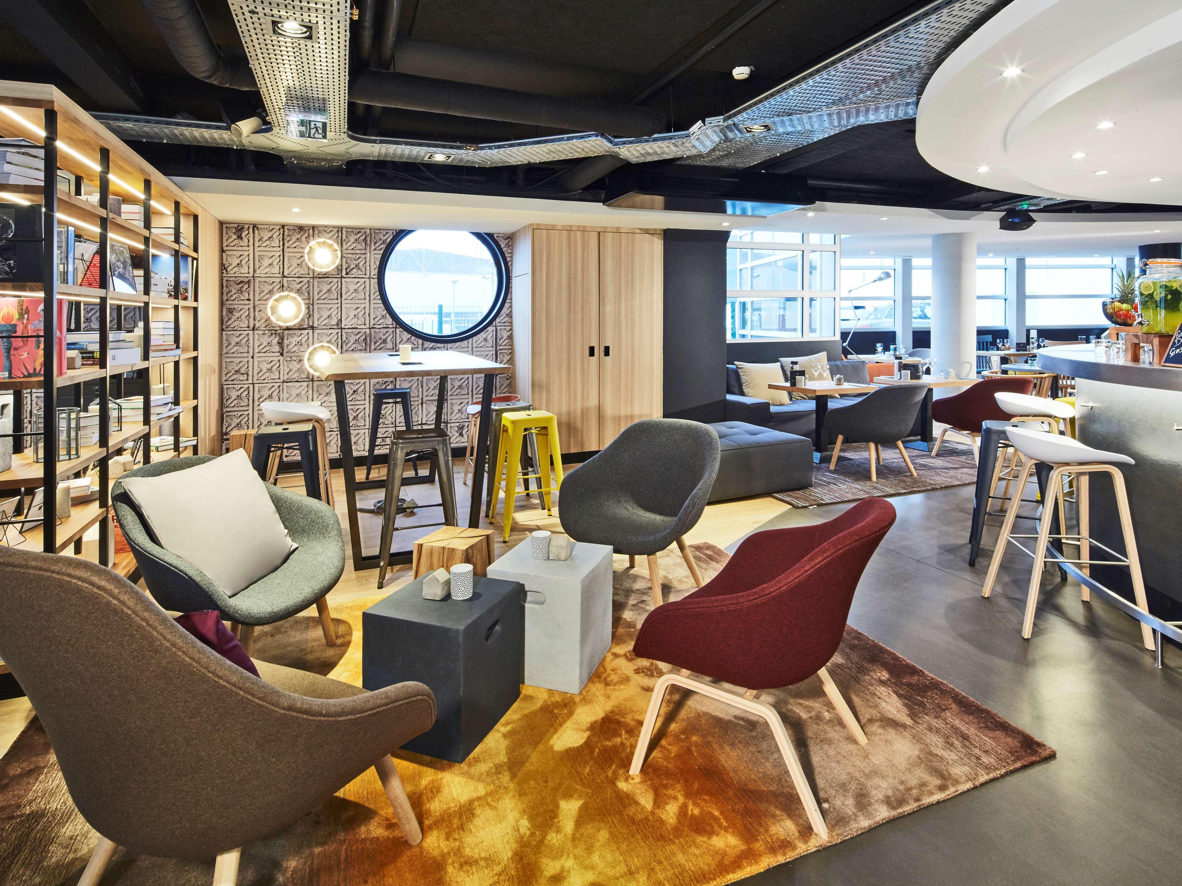 Radisson Hotel Paris Ле-Бурже Екстер'єр фото